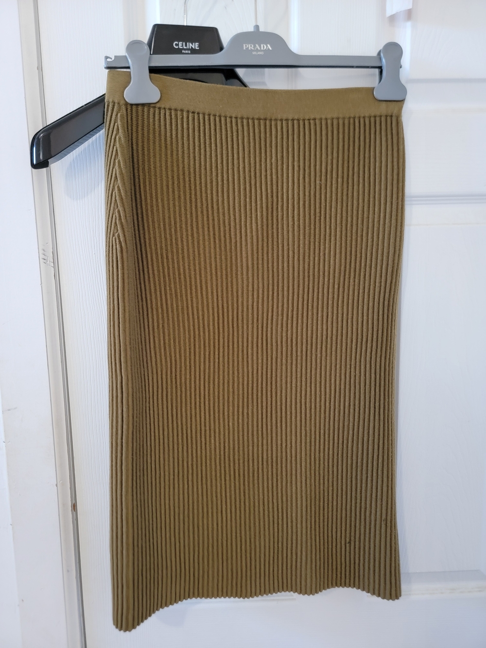Unq Olive Ribbed Midi Skirt